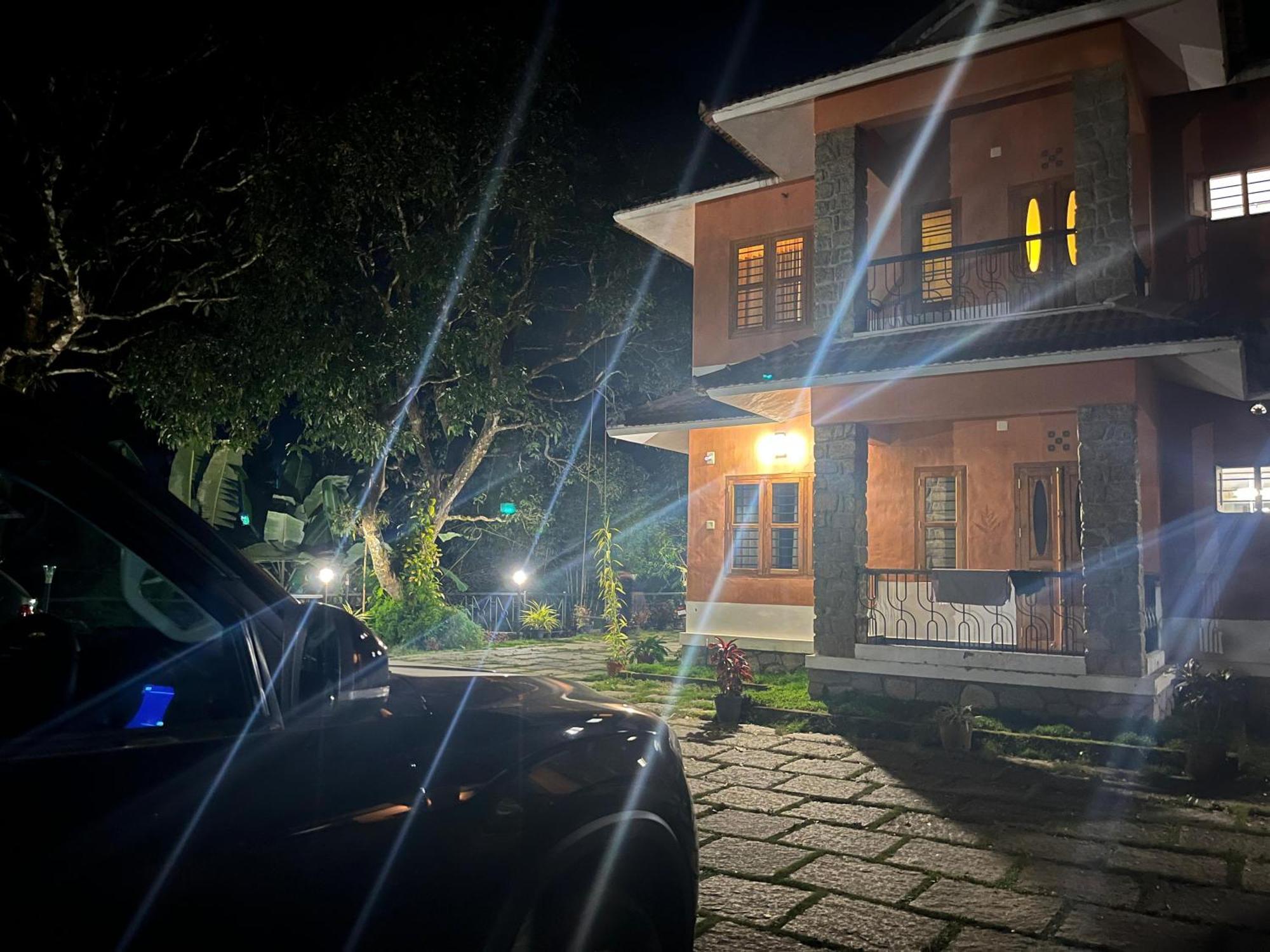 Chembra Adobe Apartment Kalpetta Exterior photo